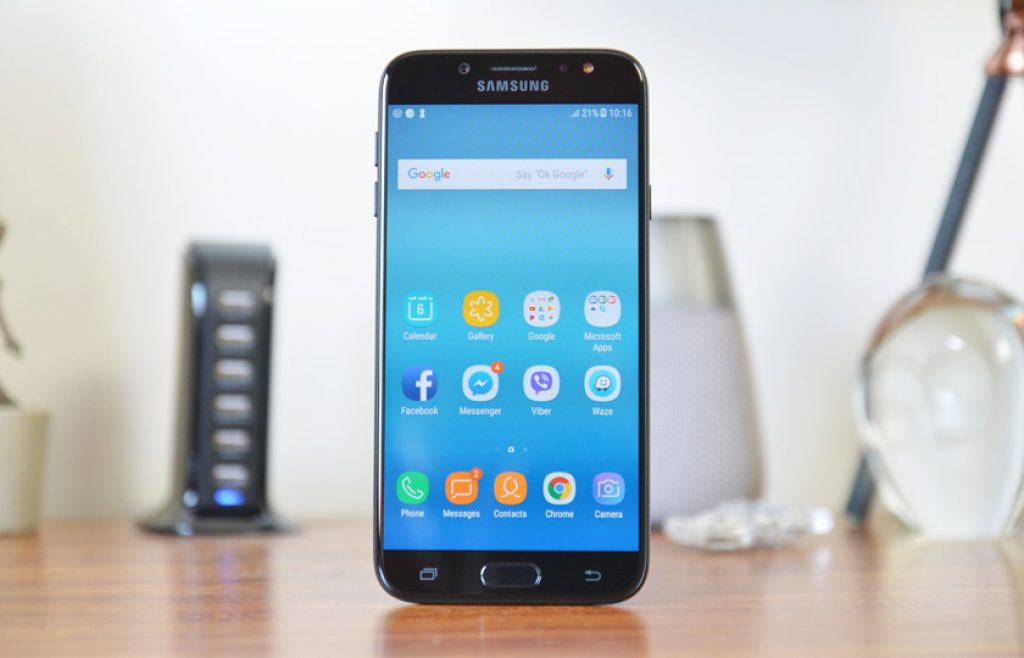 Galaxy J7 Pro Smartphone